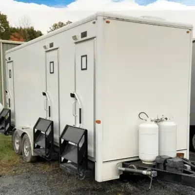 3 shower trailer combo available in NY and NJ